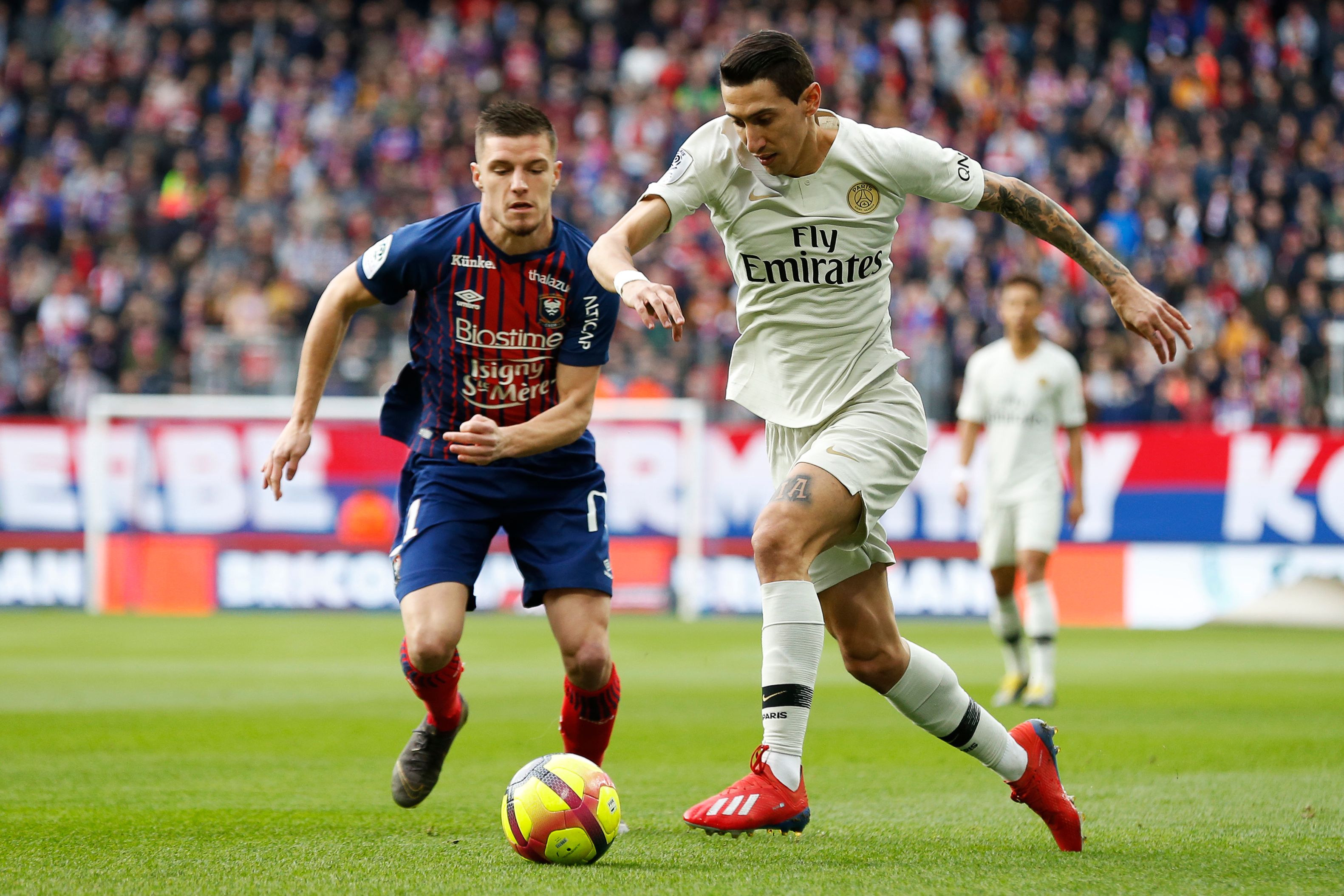 传射建功！格纳布里全场数据：4射2正，送出2次关键传球（格纳布里传射齐发！全场4脚射门2次射正，送出2次关键传球）