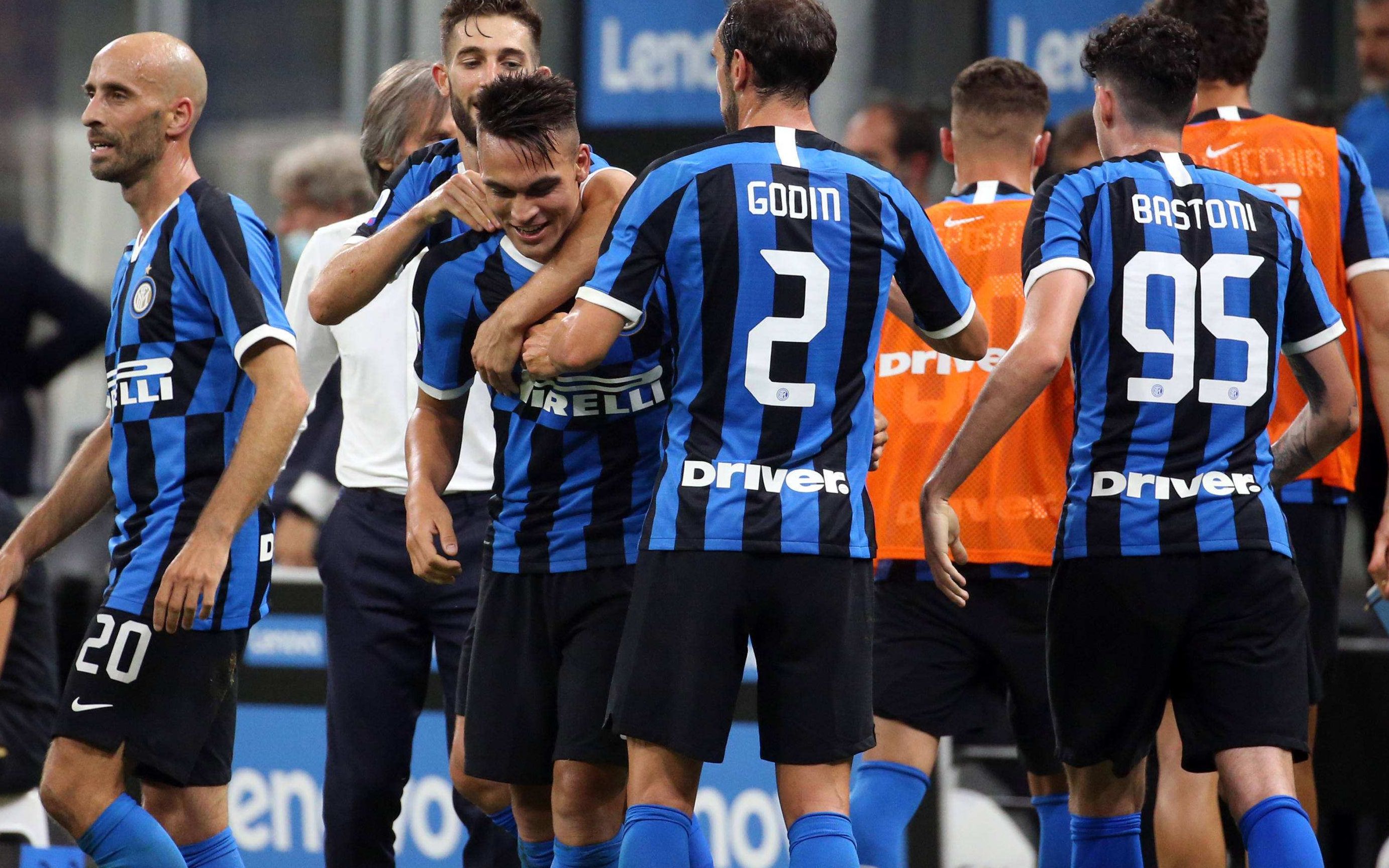 残特奥运田径比赛观赛指引，早晚较为清凉，请注意适时添衣（残特奥运田径观赛指南：晨晚气温偏凉，注意增添衣物）